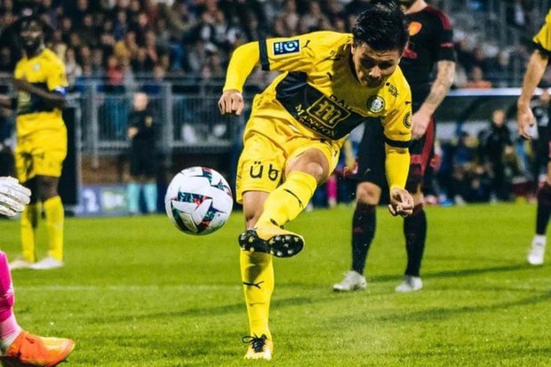  Quang Hải và hành trình trở thành cầu thủ Việt đầu tiên ghi bàn tại Ligue 2 - Ảnh 1.