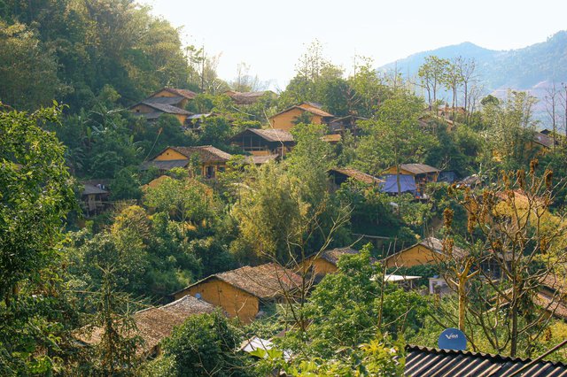 Lạc vào không gian xưa với những ngôi làng nhuốm màu thời gian trải dài khắp Việt Nam - Ảnh 2.