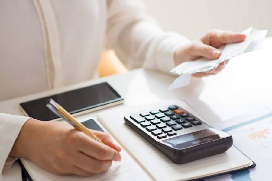 Sau khi kết hôn, hai vợ chồng có nên cùng nhau quản lý tài chính gia đình không? - Ảnh 3. Sau khi kết hôn, hai vợ chồng có nên cùng nhau quản lý tài chính gia đình không? - Ảnh 3.