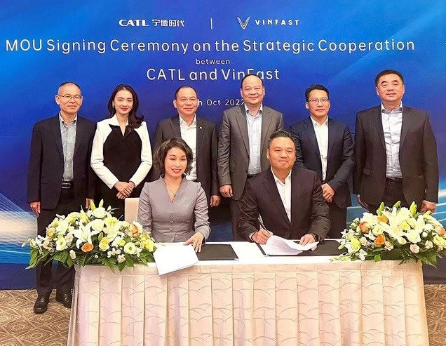 Hết CATL, Prologium đến StoreDot - vì sao VinFast liên tục bắt tay với các ông lớn trong lĩnh vực pin xe điện? - Ảnh 2.