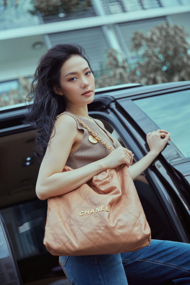 Bảo Thy - Minh Hằng khi lấy chồng đại gia: Sống sung sướng bên trong biệt thự, có 1 điểm chung - Ảnh 10.