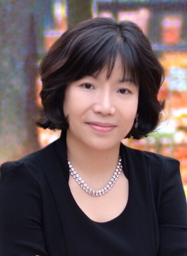 Bộ Công an yêu cầu cựu Chủ tịch AIC Nguyễn Thị Thanh Nhàn và 7 bị can ra đầu thú - Ảnh 1. Bộ Công an yêu cầu cựu Chủ tịch AIC Nguyễn Thị Thanh Nhàn và 7 bị can ra đầu thú - Ảnh 1.