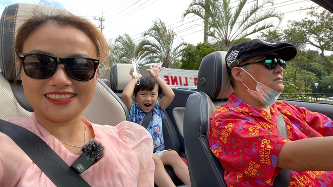 Quỳnh Trần JP khiến dân mạng ngưỡng mộ khi tậu siêu xe, ai cũng trầm trồ về câu chuyện “đổi đời” nhờ YouTube - Ảnh 4. Quỳnh Trần JP khiến dân mạng ngưỡng mộ khi tậu siêu xe, ai cũng trầm trồ về câu chuyện “đổi đời” nhờ YouTube - Ảnh 4.