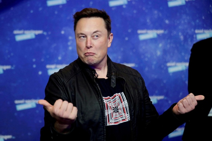 Vì sao tỷ phú Elon Musk thường gửi email cho nhân viên vào giờ trái khoáy?