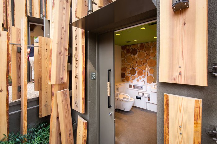 Nhật Bản: Khi toilet công cộng cũng có thể trở thành điểm đến du lịch - Ảnh 9. Nhật Bản: Khi toilet công cộng cũng có thể trở thành điểm đến du lịch - Ảnh 9.