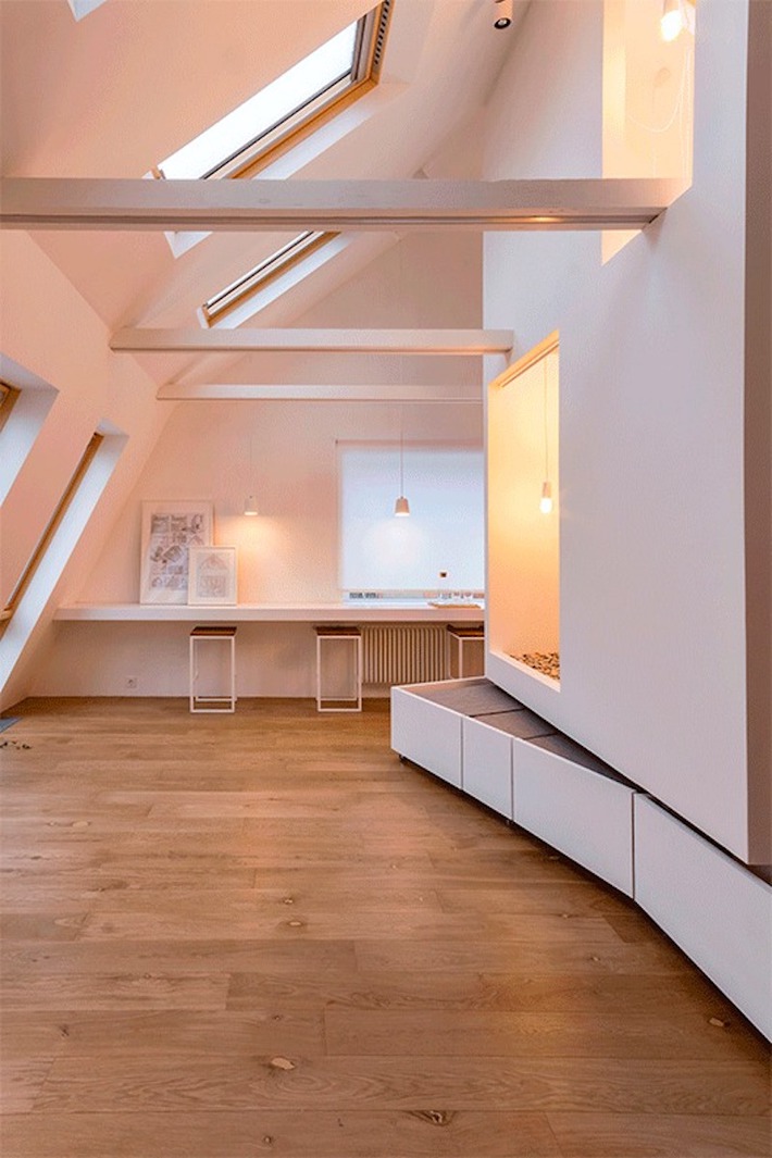 Ngôi nhà chỉ 48m² nhưng có khoảng xanh cực bắt mắt với phòng khách treo lơ lửng - Ảnh 7. Ngôi nhà chỉ 48m² nhưng có khoảng xanh cực bắt mắt với phòng khách treo lơ lửng - Ảnh 7.