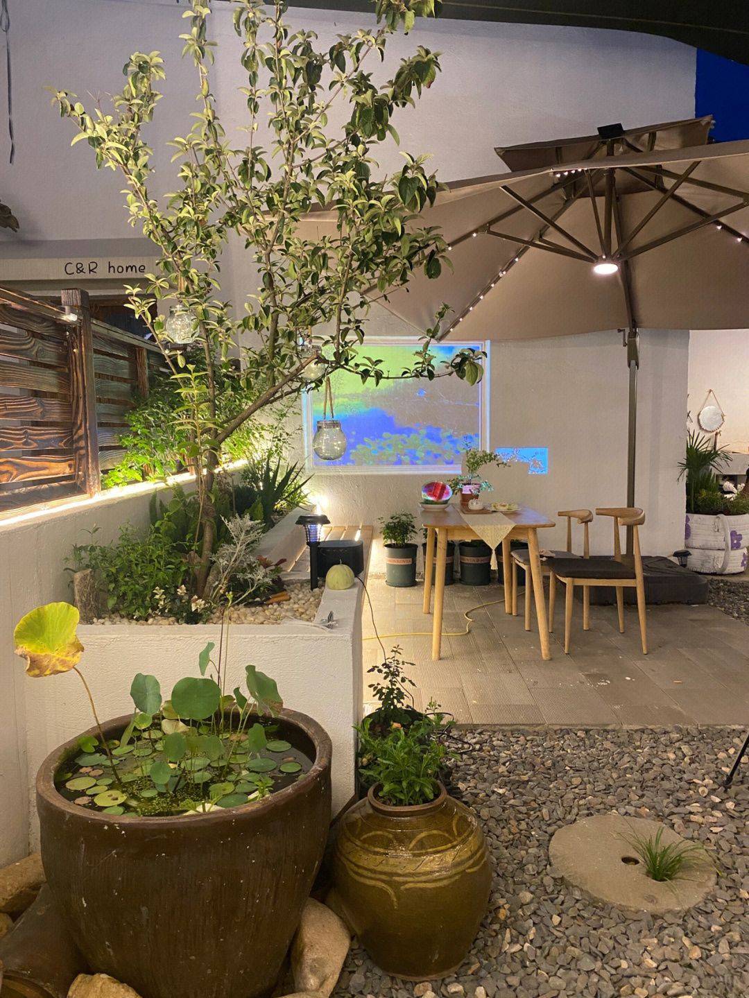 Màn cải tạo ngoạn mục của khu vườn đổ nát thành không gian thư giãn cực chill - Ảnh 6. Màn cải tạo ngoạn mục của khu vườn đổ nát thành không gian thư giãn cực chill - Ảnh 6.