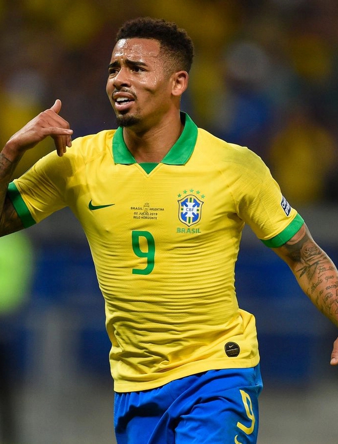 Dàn “bóng hồng” cực phẩm tại World Cup 2022: Từ bậc thầy karate mạnh mẽ đến Hoa hậu xinh đẹp ngút ngàn - Ảnh 14. Dàn “bóng hồng” cực phẩm tại World Cup 2022: Từ bậc thầy karate mạnh mẽ đến Hoa hậu xinh đẹp ngút ngàn - Ảnh 14.