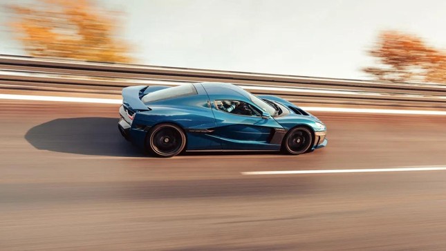 Rimac Nevera trở thành siêu xe chạy điện nhanh nhất thế giới - Ảnh 1.