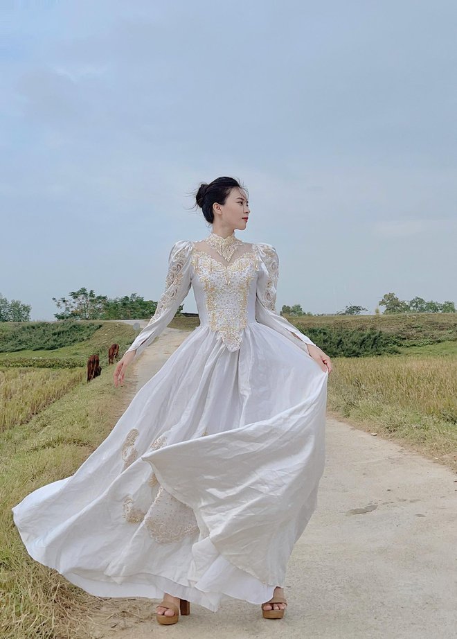 Bộ sưu tập mẫu váy cưới độc bản thiết kế riêng cho cô dâu