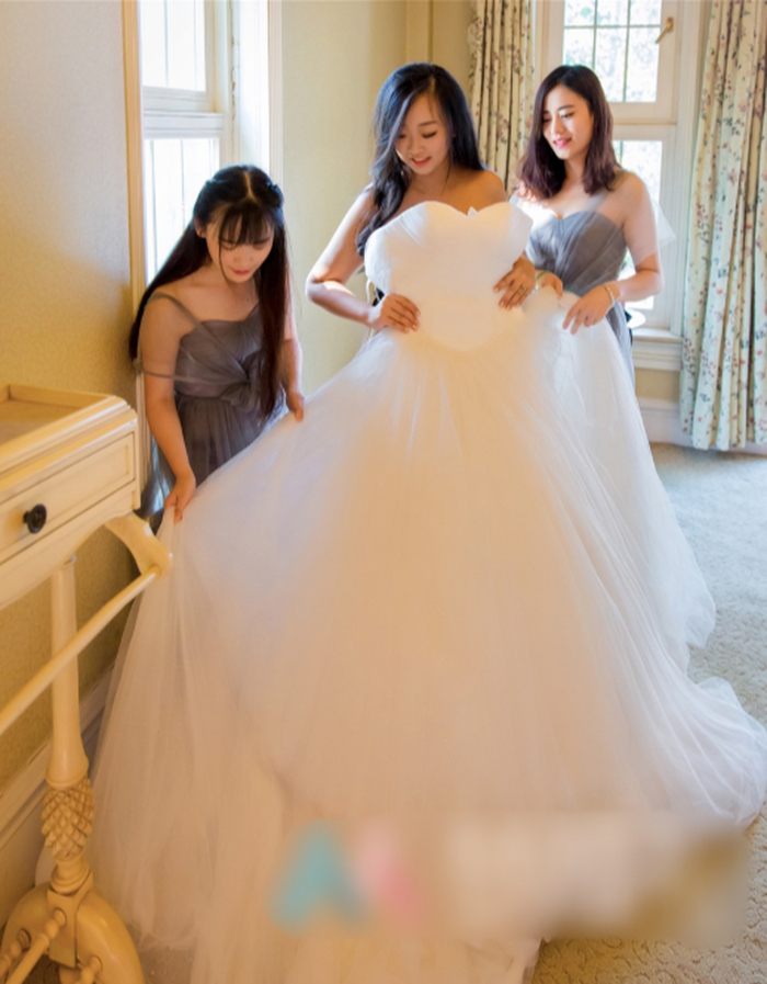 Đám cưới được trang trí bằng trái cây cực độc lạ và sự xuất hiện đặc biệt của nhân vật bất ngờ - Ảnh 12. Đám cưới được trang trí bằng trái cây cực độc lạ và sự xuất hiện đặc biệt của nhân vật bất ngờ - Ảnh 12.