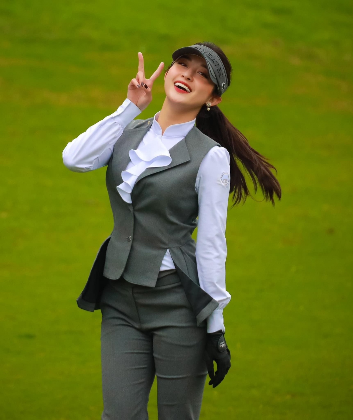 Á hậu Huyền My ở tuổi 27: Tạm xa showbiz, tập trung cho đam mê - Ảnh 12. Á hậu Huyền My ở tuổi 27: Tạm xa showbiz, tập trung cho đam mê - Ảnh 12.