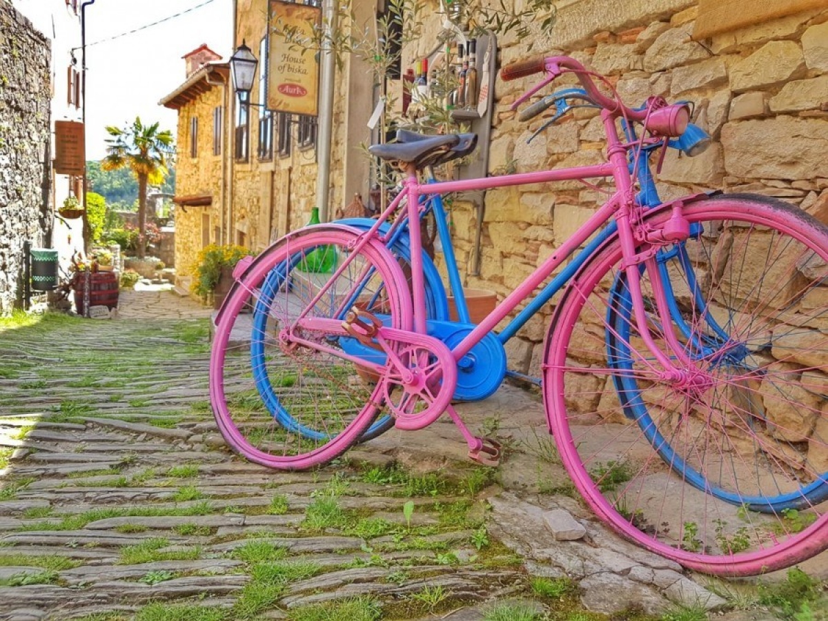 Khám phá thị trấn nhỏ nhất hành tinh với kiến trúc vô cùng độc đáo - Ảnh 7. Khám phá thị trấn nhỏ nhất hành tinh với kiến trúc vô cùng độc đáo - Ảnh 7.