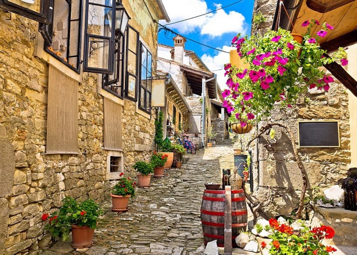 Khám phá thị trấn nhỏ nhất hành tinh với kiến trúc vô cùng độc đáo - Ảnh 4. Khám phá thị trấn nhỏ nhất hành tinh với kiến trúc vô cùng độc đáo - Ảnh 4.