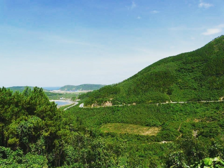 Ngắm đèo Ngang trữ tình ở đời thực, chinh phục ‘cổng trời’ cổ kính trên đỉnh đèo - Ảnh 3. Ngắm đèo Ngang trữ tình ở đời thực, chinh phục ‘cổng trời’ cổ kính trên đỉnh đèo - Ảnh 3.