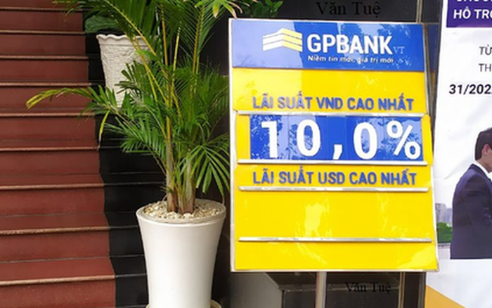 Gửi tiết kiệm dài hạn 6 tháng trước, 9x tiếc đứt ruột khi lãi suất ngân hàng tăng tới 10%/năm - Ảnh 2. Gửi tiết kiệm dài hạn 6 tháng trước, 9x tiếc đứt ruột khi lãi suất ngân hàng tăng tới 10%/năm - Ảnh 2.