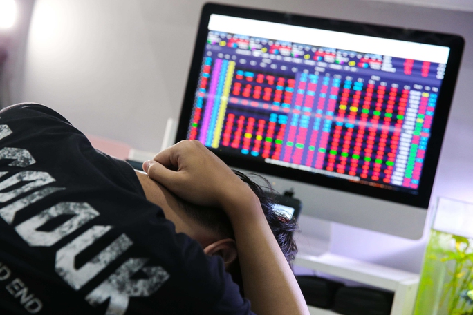 Chứng khoán biến động bất thường? - Ảnh 1. Chứng khoán biến động bất thường? - Ảnh 1.