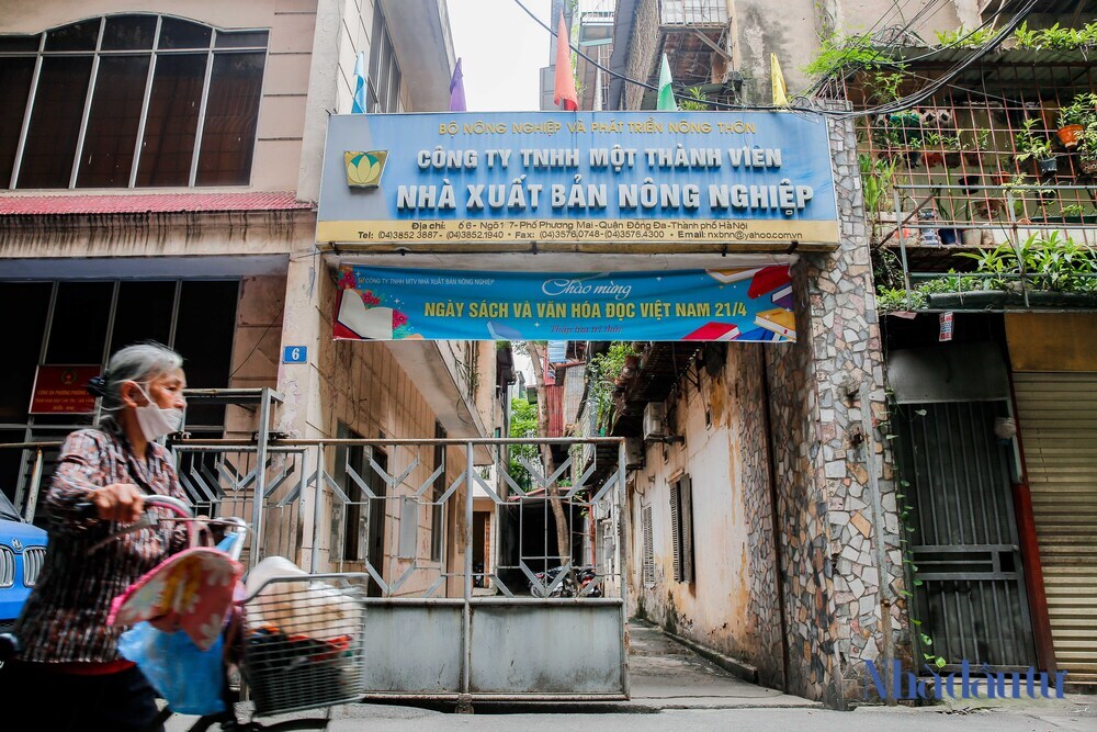 Loạt nhà máy trên đất kim cương Hà Nội bị di dời để xây công trình công cộng - Ảnh 5. Loạt nhà máy trên đất kim cương Hà Nội bị di dời để xây công trình công cộng - Ảnh 5.