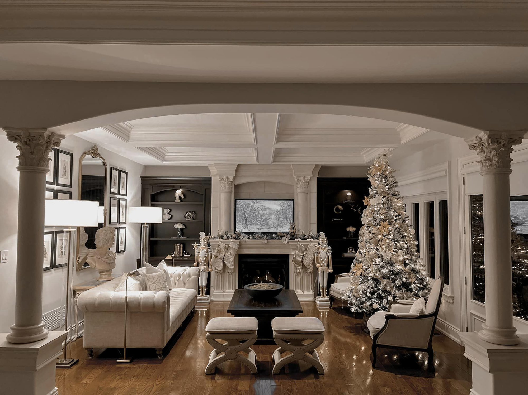 カナダのベトナム人家族が持っている50のアパートを見る 