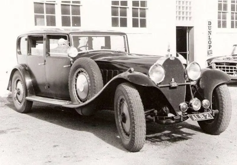 Những bức ảnh siêu hiếm về xe Bugatti trong những năm 1920 và 1930 - Ảnh 6. Những bức ảnh siêu hiếm về xe Bugatti trong những năm 1920 và 1930 - Ảnh 6.