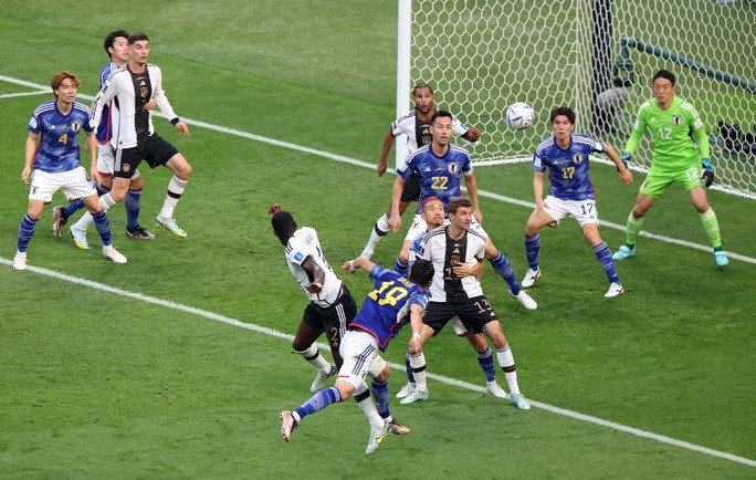 Đức – Nhật Bản 1-2: Samurai xanh tạo địa chấn ở Khalifa Stadium - Ảnh 2.