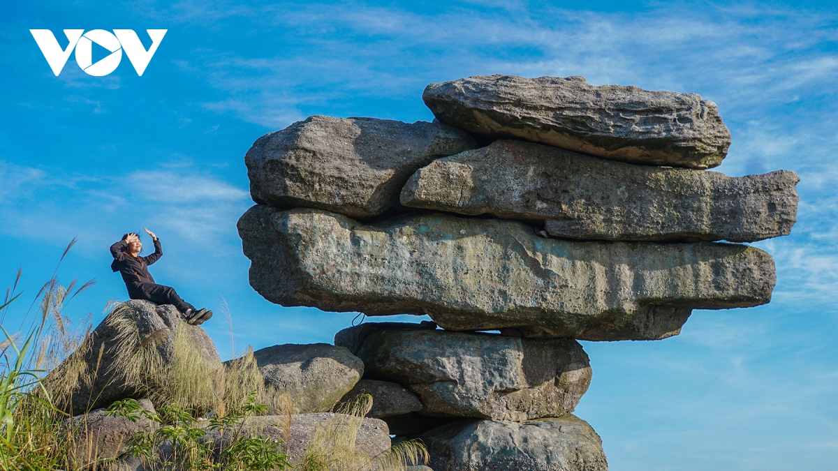 Chiêm ngưỡng kỳ quan đá chồng ở Quảng Ninh - Ảnh 4.