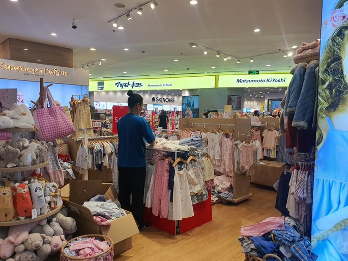 Giảm giá tới 80% trước ngày Black Friday, nhiều người vào xem rồi bỏ đi - Ảnh 18. Giảm giá tới 80% trước ngày Black Friday, nhiều người vào xem rồi bỏ đi - Ảnh 18.