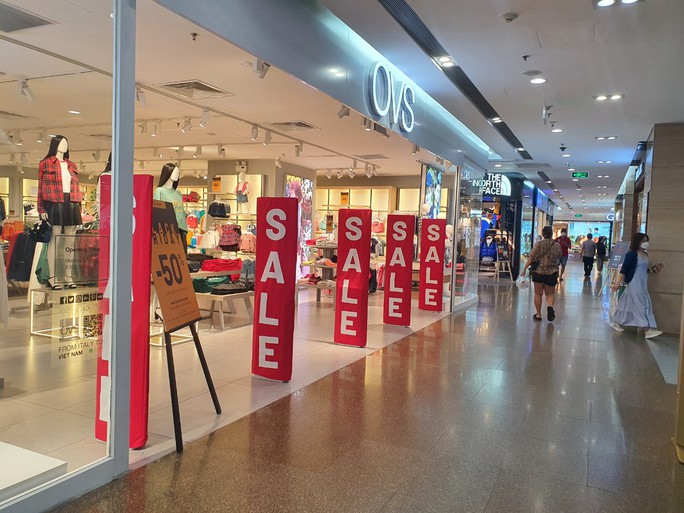 Giảm giá tới 80% trước ngày Black Friday, nhiều người vào xem rồi bỏ đi - Ảnh 14. Giảm giá tới 80% trước ngày Black Friday, nhiều người vào xem rồi bỏ đi - Ảnh 14.