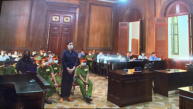Đề nghị tử hình ‘dì ghẻ’ Nguyễn Võ Quỳnh Trang - Ảnh 2. Đề nghị tử hình ‘dì ghẻ’ Nguyễn Võ Quỳnh Trang - Ảnh 2.