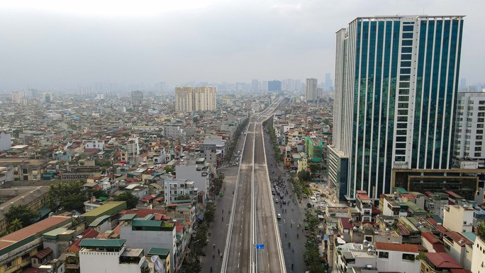 Cận cảnh tuyến đường gần 10.000 tỉ đồng trước ngày thông xe - Ảnh 3. Cận cảnh tuyến đường gần 10.000 tỉ đồng trước ngày thông xe - Ảnh 3.