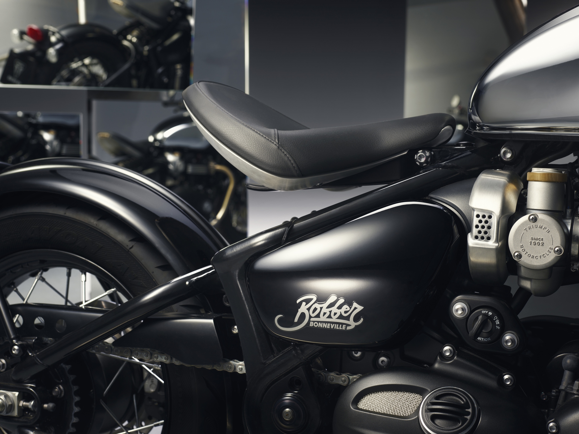 Dàn xe toàn bản đặc biệt của Triumph tại Việt Nam: Hầu hết bản Chrome, chiếc đắt nhất 1,3 tỷ đồng - Ảnh 9. Dàn xe toàn bản đặc biệt của Triumph tại Việt Nam: Hầu hết bản Chrome, chiếc đắt nhất 1,3 tỷ đồng - Ảnh 9.