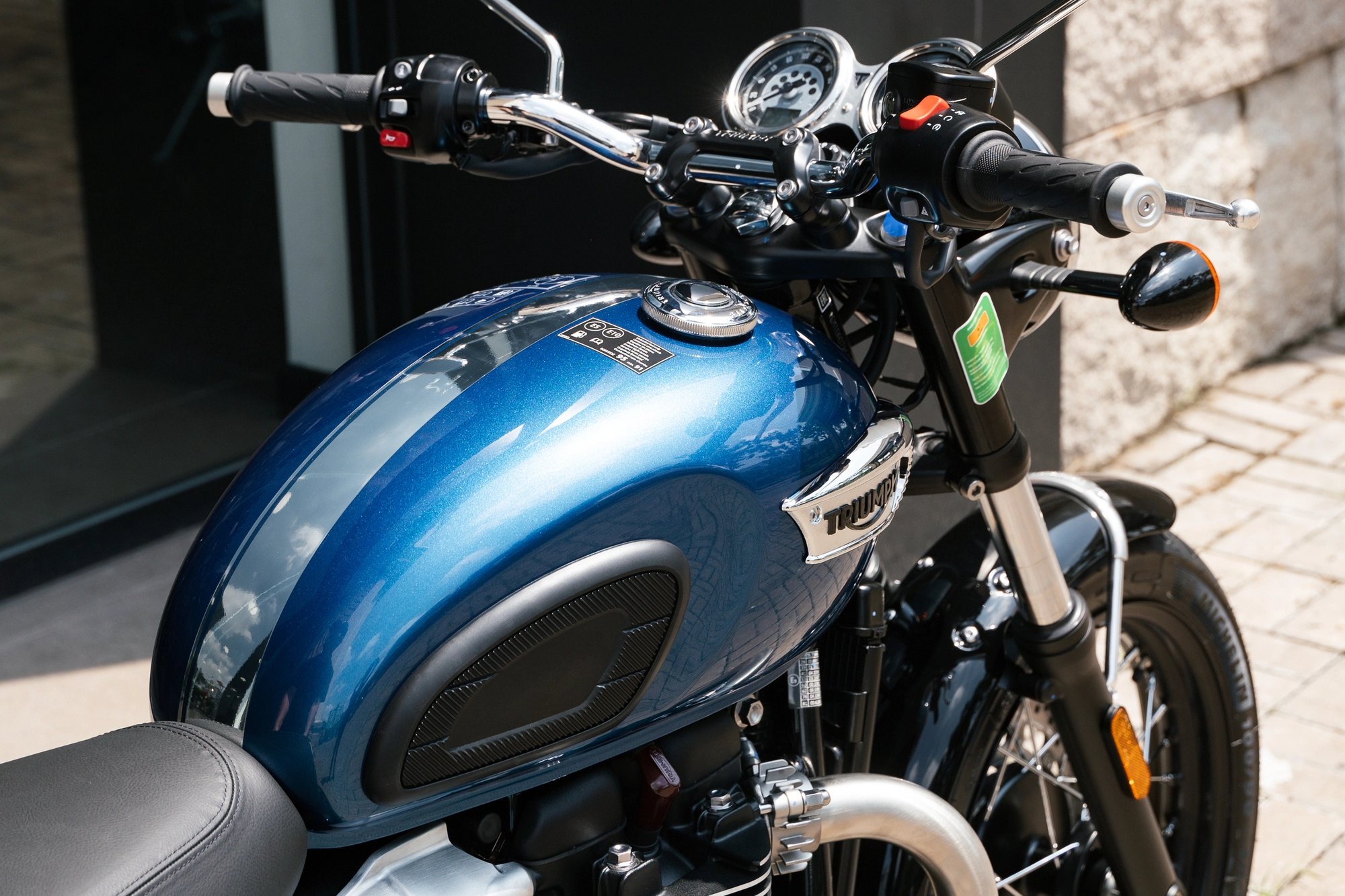 Dàn xe toàn bản đặc biệt của Triumph tại Việt Nam: Hầu hết bản Chrome, chiếc đắt nhất 1,3 tỷ đồng - Ảnh 14. Dàn xe toàn bản đặc biệt của Triumph tại Việt Nam: Hầu hết bản Chrome, chiếc đắt nhất 1,3 tỷ đồng - Ảnh 14.