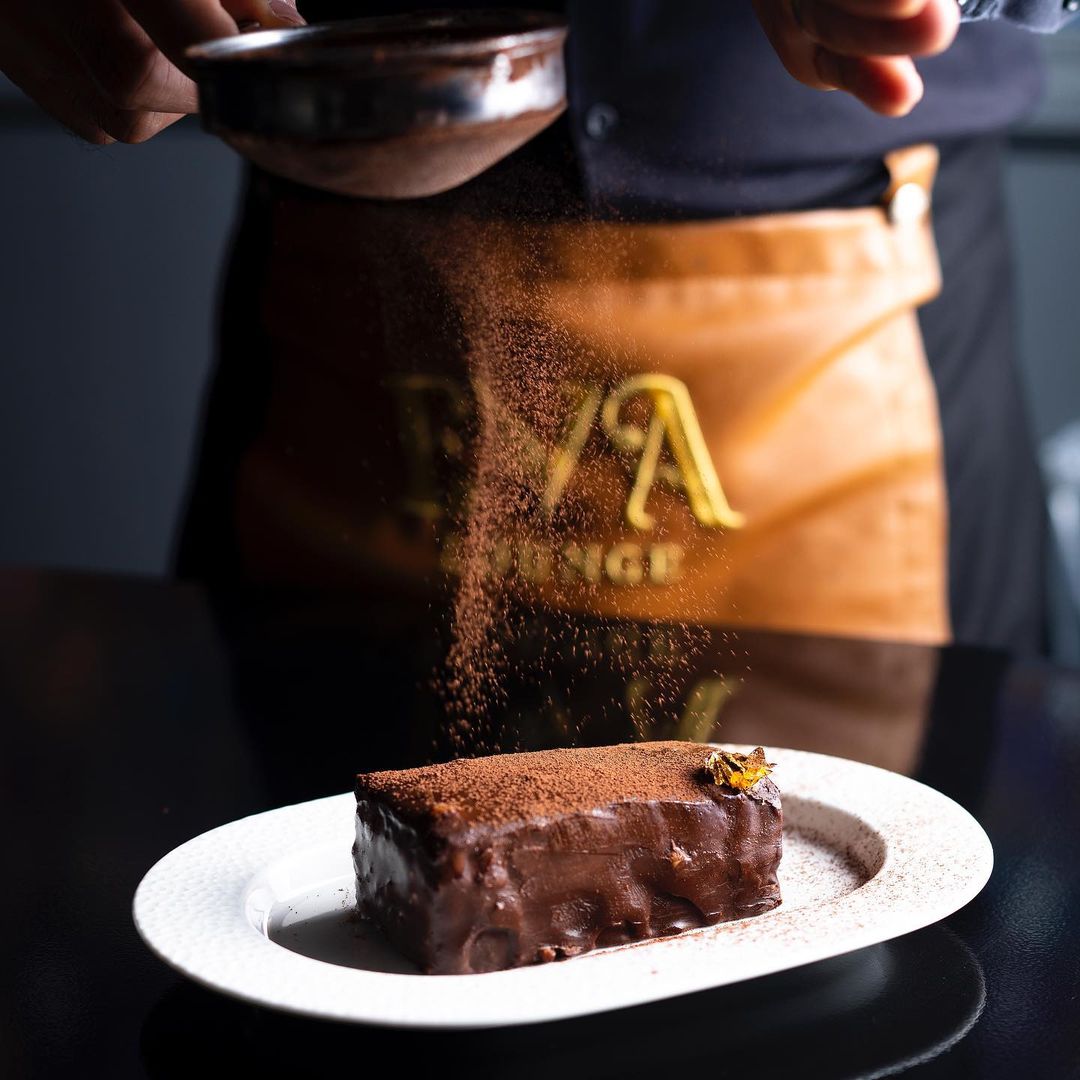  Loạt món ăn dát vàng sang chảnh của Qatar - nước chủ nhà World Cup 2022 khiến ai cũng trầm trồ  - Ảnh 8.