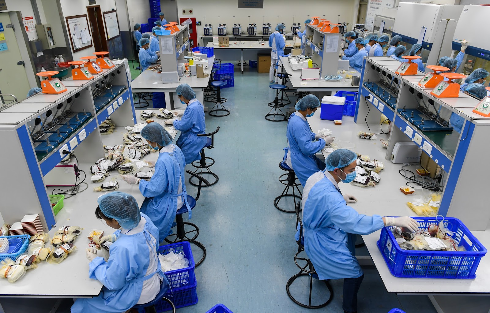 Hà Nội: Quận có giá trị sản xuất tăng 5.000 lần sau 25 năm thành lập - Ảnh 12. Hà Nội: Quận có giá trị sản xuất tăng 5.000 lần sau 25 năm thành lập - Ảnh 12.