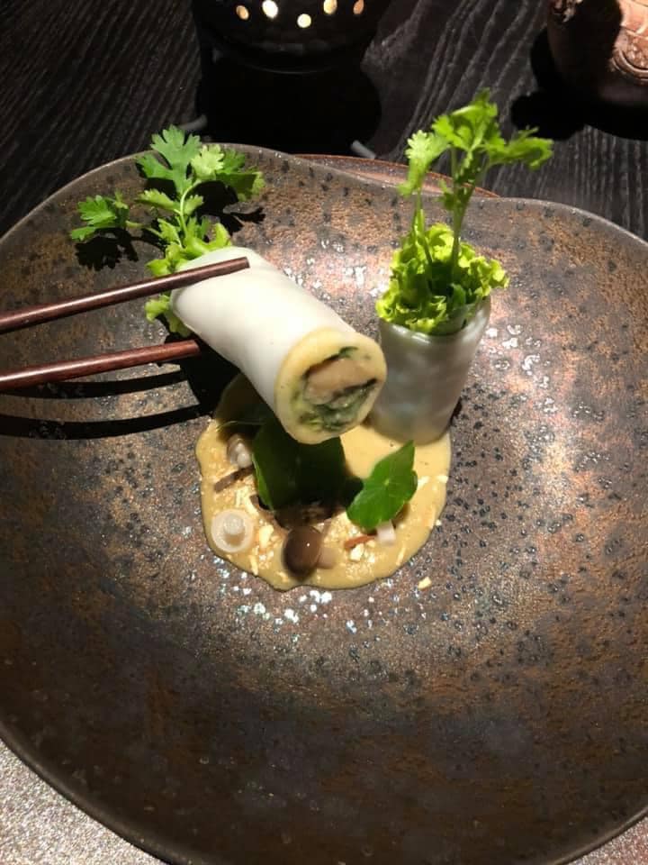 Một nhà hàng yên bình, tinh tế để thưởng thức món chay theo cách fine dining khác biệt: Giá cả phù hợp, rất đáng trải nghiệm - Ảnh 3. Một nhà hàng yên bình, tinh tế để thưởng thức món chay theo cách fine dining khác biệt: Giá cả phù hợp, rất đáng trải nghiệm - Ảnh 3.