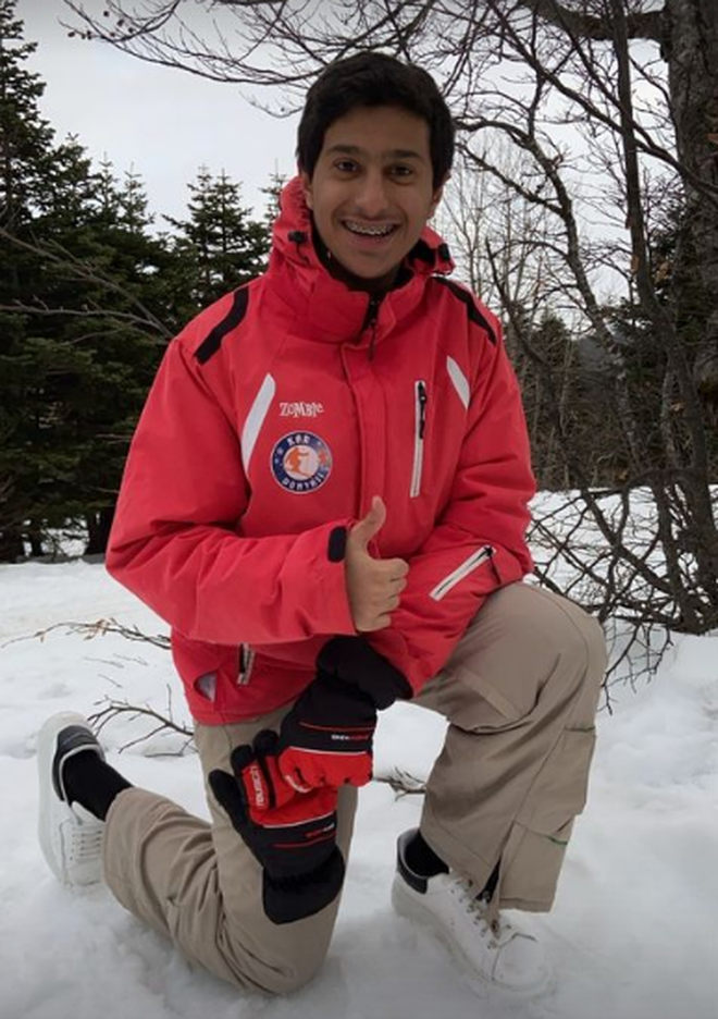 Hình ảnh đời thường như cậu bạn nhà bên của Hoàng tử bé Qatar vô tình nổi tiếng toàn mạng vì biểu cảm quá dễ thương - Ảnh 3. Hình ảnh đời thường như cậu bạn nhà bên của Hoàng tử bé Qatar vô tình nổi tiếng toàn mạng vì biểu cảm quá dễ thương - Ảnh 3.