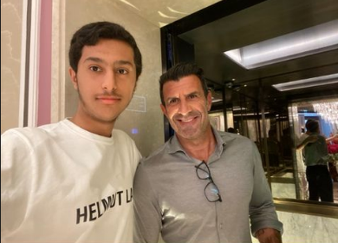 Hình ảnh đời thường như cậu bạn nhà bên của Hoàng tử bé Qatar vô tình nổi tiếng toàn mạng vì biểu cảm quá dễ thương - Ảnh 9. Hình ảnh đời thường như cậu bạn nhà bên của Hoàng tử bé Qatar vô tình nổi tiếng toàn mạng vì biểu cảm quá dễ thương - Ảnh 9.