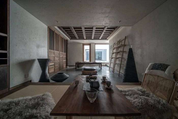 Xây nhà truyền thống ở nông thôn để trốn phố thị hối hả - Ảnh 4.