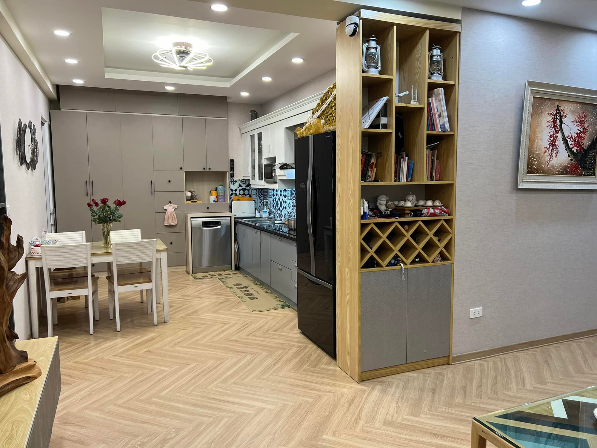 Căn hộ 73m2 là bảo tàng kỷ niệm của gia đình 4 người ở Hà Nội - Ảnh 3. Căn hộ 73m2 là bảo tàng kỷ niệm của gia đình 4 người ở Hà Nội - Ảnh 3.