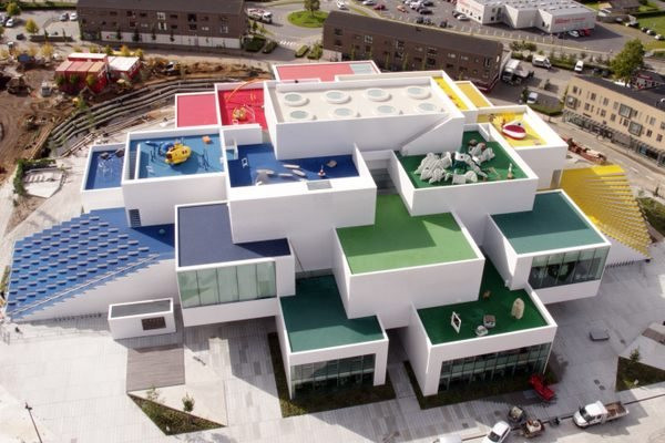 Tập đoàn LEGO với công thức tạo nên những nhà máy không khói và dự án tỷ đô tại Việt Nam - Ảnh 1.