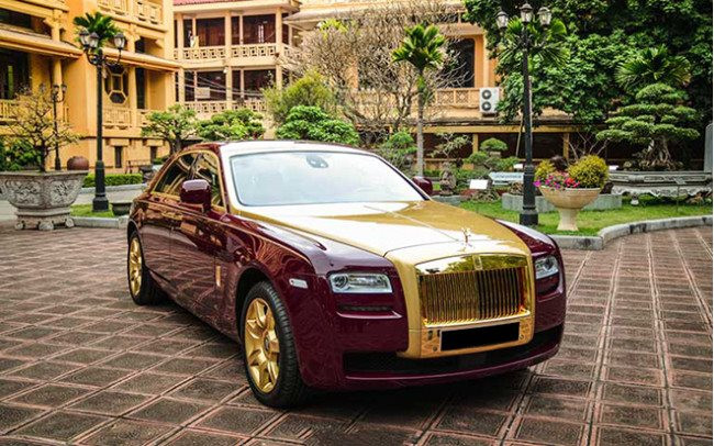 Siêu xe Rolls-Royce dát vàng của ông Trịnh Văn Quyết tiếp tục đấu ...