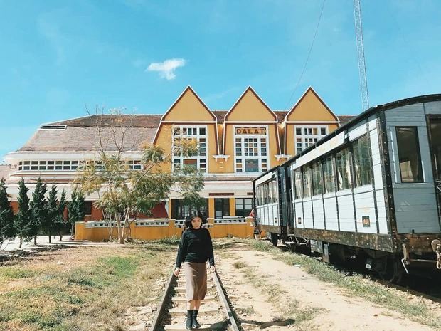 Những ga tàu lửa ở Việt Nam đẹp như trên phim, có nơi còn trở thành địa điểm du lịch nổi tiếng - Ảnh 18.