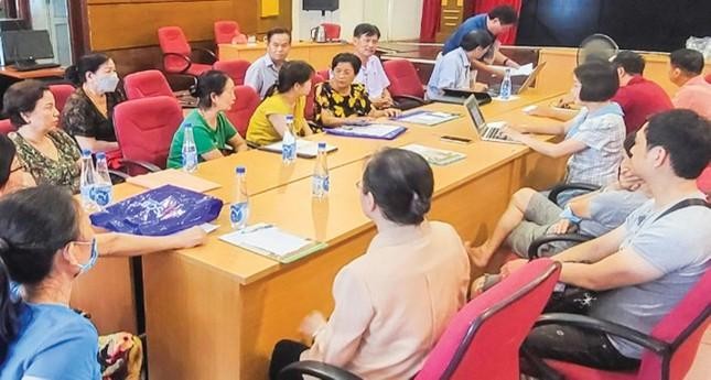 Đề xuất bắt buộc ghi âm cuộc tư vấn bán bảo hiểm tại ngân hàng - Ảnh 1. Đề xuất bắt buộc ghi âm cuộc tư vấn bán bảo hiểm tại ngân hàng - Ảnh 1.