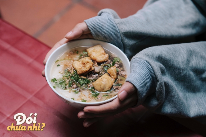 Hà Nội rét thật rồi, càn quét ngay các món bánh nóng hổi gọi tên mùa đông này thôi! - Ảnh 11. Hà Nội rét thật rồi, càn quét ngay các món bánh nóng hổi gọi tên mùa đông này thôi! - Ảnh 11.