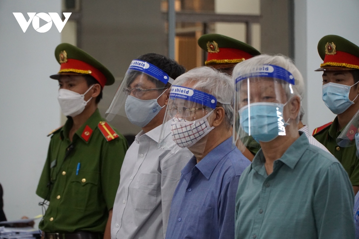 Nhiều cựu quan chức thuộc diện Trung ương quản lý bị đưa ra xét xử năm 2022 - Ảnh 1. Nhiều cựu quan chức thuộc diện Trung ương quản lý bị đưa ra xét xử năm 2022 - Ảnh 1.