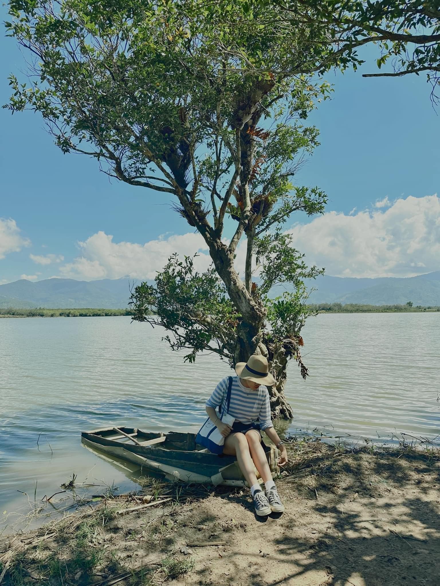 Lịch trình 3 ngày 2 đêm cho chuyến du lịch cuối năm, tận hưởng trọn vẹn cảnh sắc Đắk Lắk trong mùa đẹp nhất - Ảnh 9. Lịch trình 3 ngày 2 đêm cho chuyến du lịch cuối năm, tận hưởng trọn vẹn cảnh sắc Đắk Lắk trong mùa đẹp nhất - Ảnh 9.