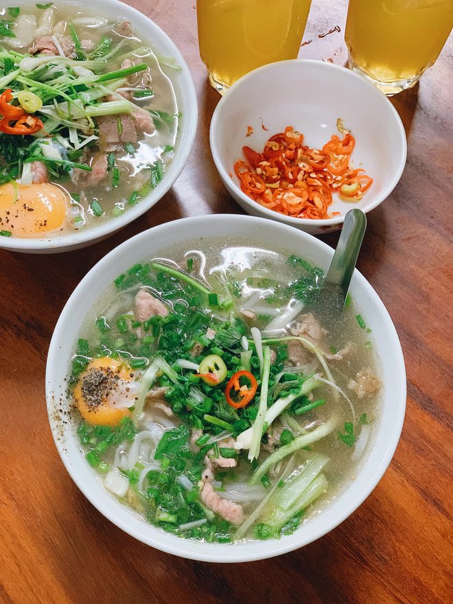  Hàng phở 100 tuổi ở Hà Nội từng lên truyền thông quốc tế bây giờ ra sao? - Ảnh 12.