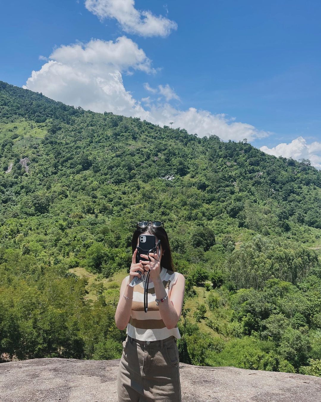 Lịch trình 3 ngày 2 đêm cho chuyến du lịch cuối năm, tận hưởng trọn vẹn cảnh sắc Đắk Lắk trong mùa đẹp nhất - Ảnh 22. Lịch trình 3 ngày 2 đêm cho chuyến du lịch cuối năm, tận hưởng trọn vẹn cảnh sắc Đắk Lắk trong mùa đẹp nhất - Ảnh 22.