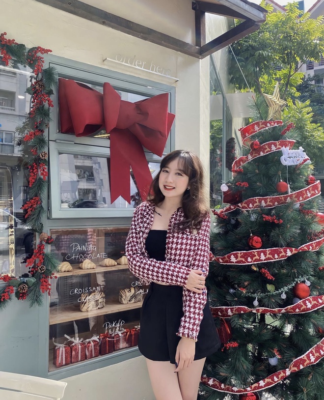  Dành cho hội mê sống ảo: Có 1 loạt quán cà phê trang trí Giáng sinh đẹp lung linh ở Hà Nội này!  - Ảnh 12.