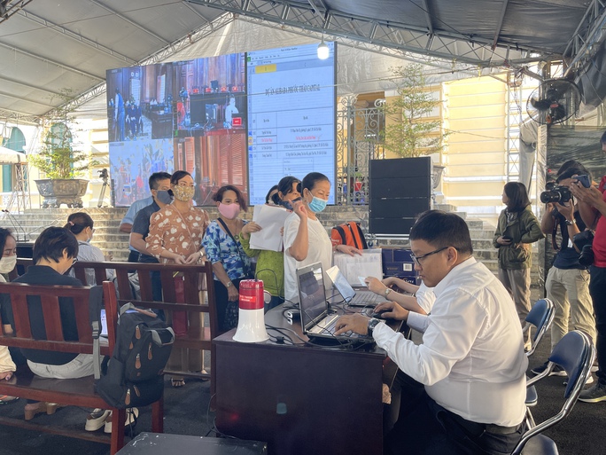 Bị hại vụ Alibaba phơi bày sự thật bị dắt vào... rừng! - Ảnh 1. Bị hại vụ Alibaba phơi bày sự thật bị dắt vào... rừng! - Ảnh 1.